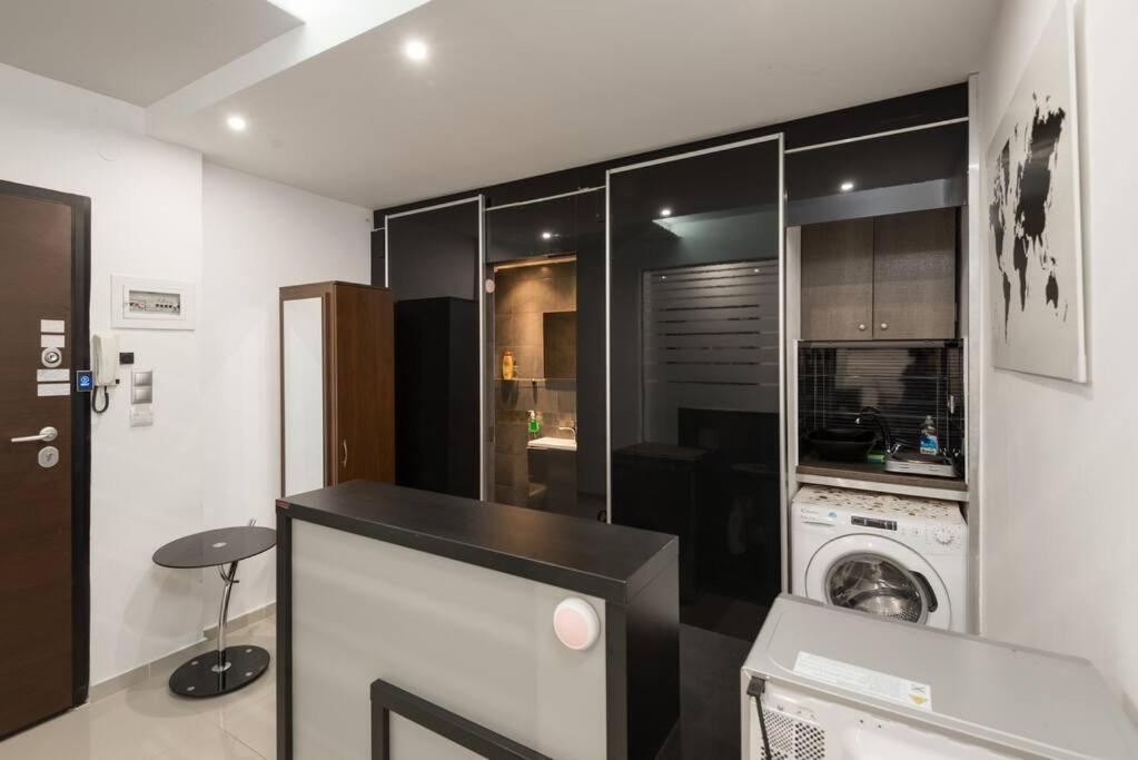 Modern Office Apartment.Wifi,2A/C,Luxury Fur/Tures Thessaloniki Exterior photo
